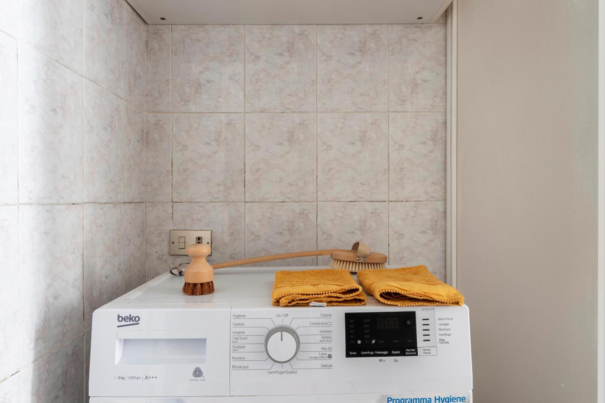 Conchetta Flexyrent - Aircon - Wifi - Navigli Apartment Milan Luaran gambar